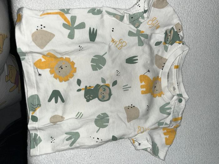 Lot t-shirts - photo numéro 2