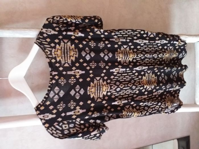 Haut H&M XS T 34 - photo numéro 3
