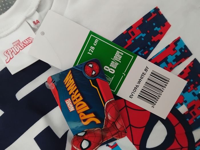 Tee-shirt Spiderman neuf avec étiquettes 8 ans - photo numéro 5