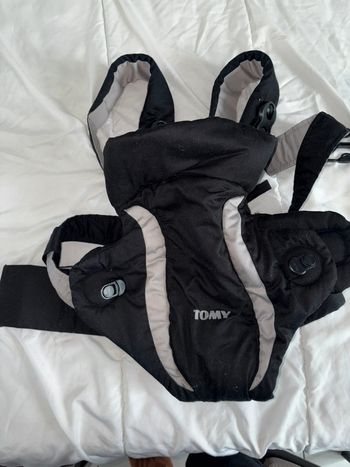 Porte-bébé TOMY Freestyle Premier - Noir & Gris - En bon état