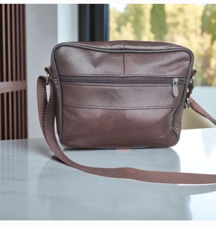 Sacoche en cuir véritable marron neuve - photo numéro 3
