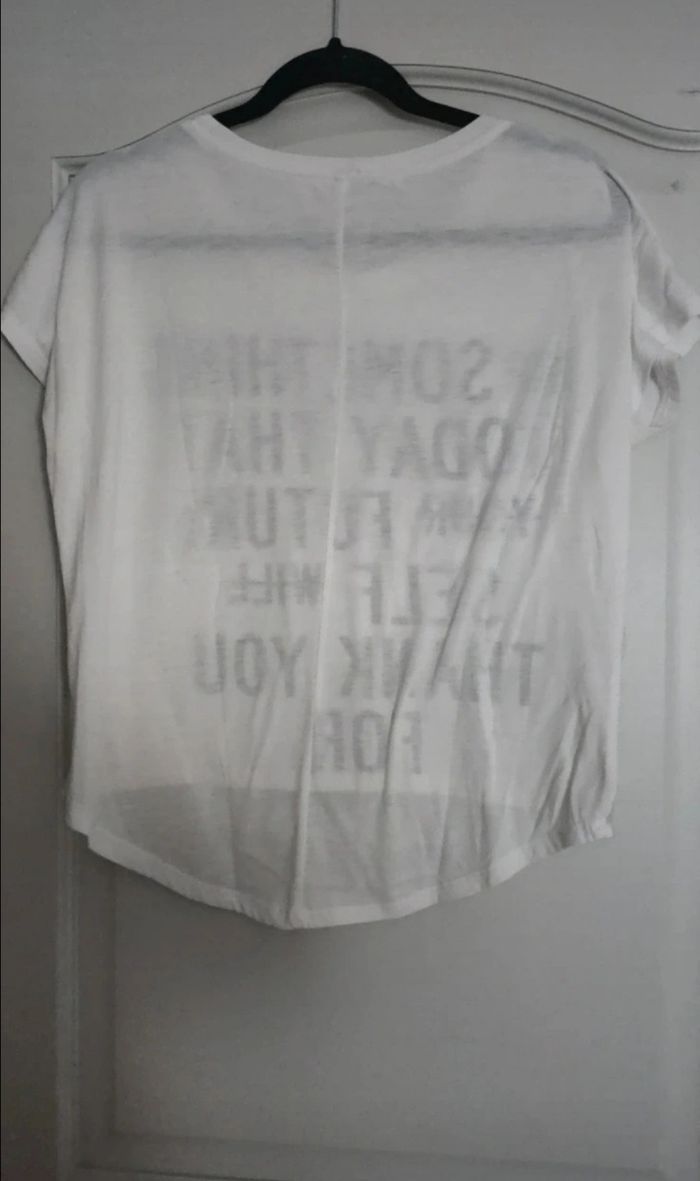 T-shirt femme - photo numéro 3