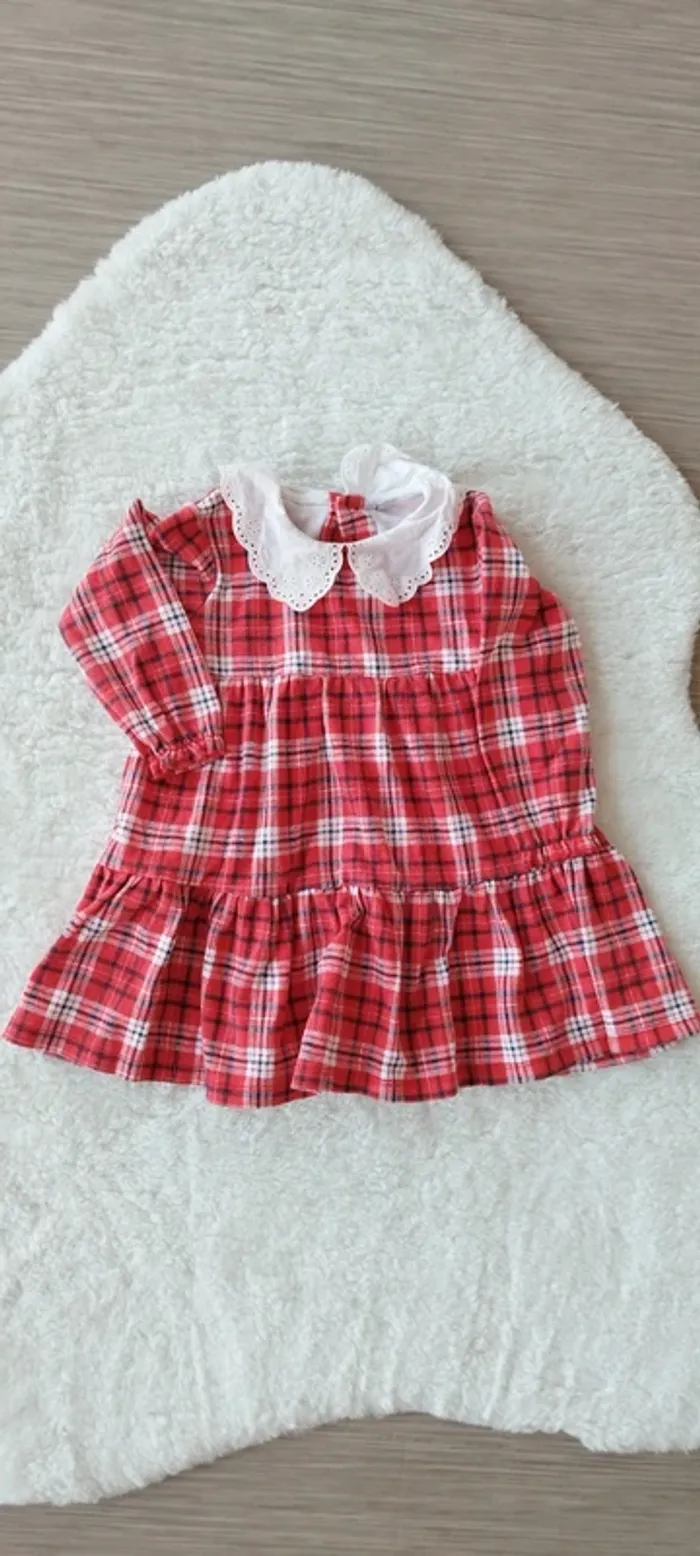 Robe à carreaux