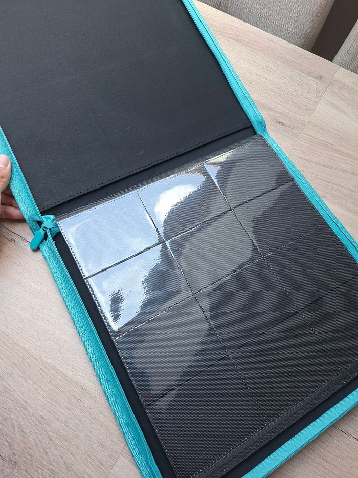 Classeur xxl de rangement pour 480 cartes Pokémon / lorcana de qualité premium en BLEU CLAIR - photo numéro 2
