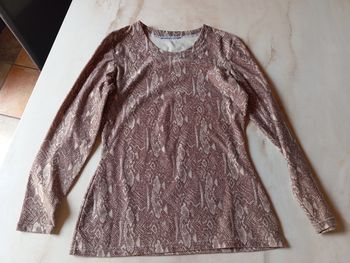 Pull motif serpent