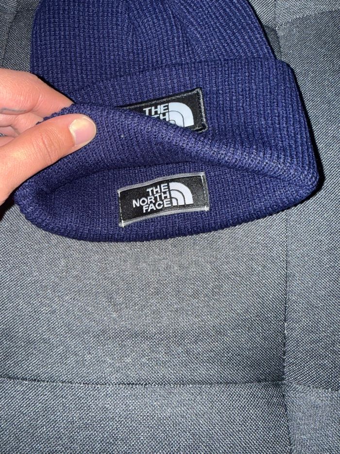 Bonnet the north face bleu marine - photo numéro 3