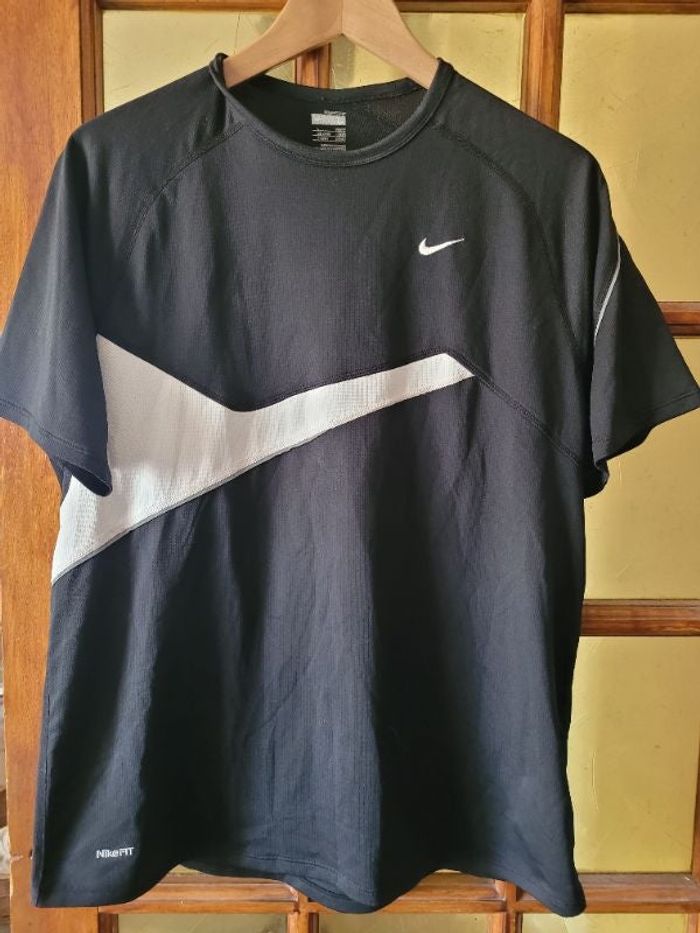 T-shirt Nike tailke L