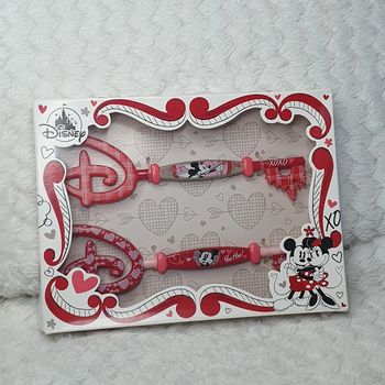 Disney Duo de clés romantiques Mickey et Minnie Nouvelle Collection