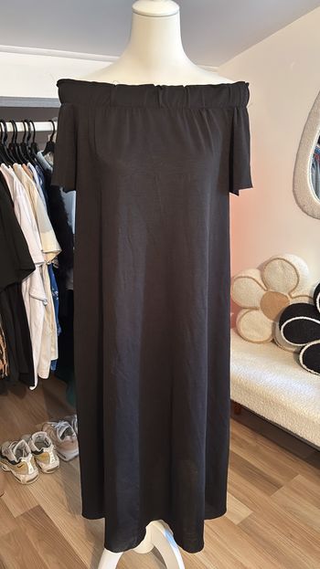Robe longue large noire épaules découvertes Primark T36