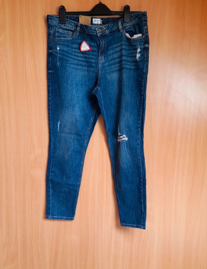 Jean 👖 bleu taille 46