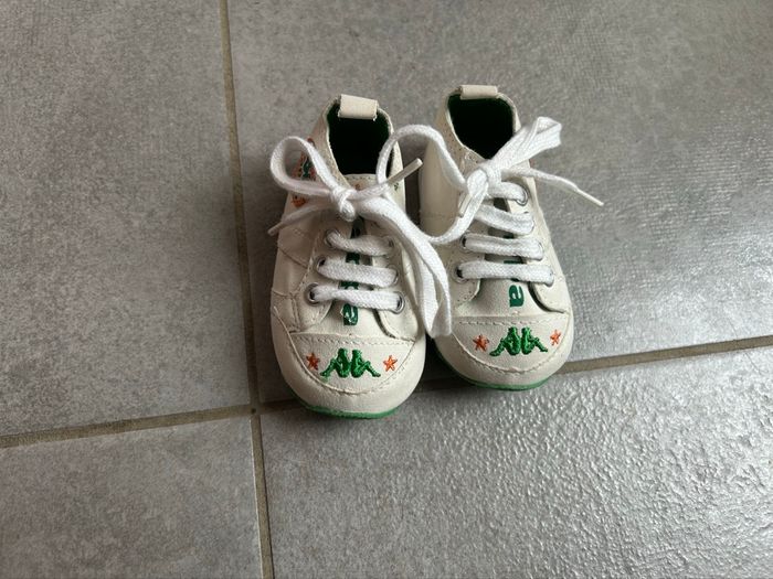 Baskets Kappa Taille 19 - photo numéro 2