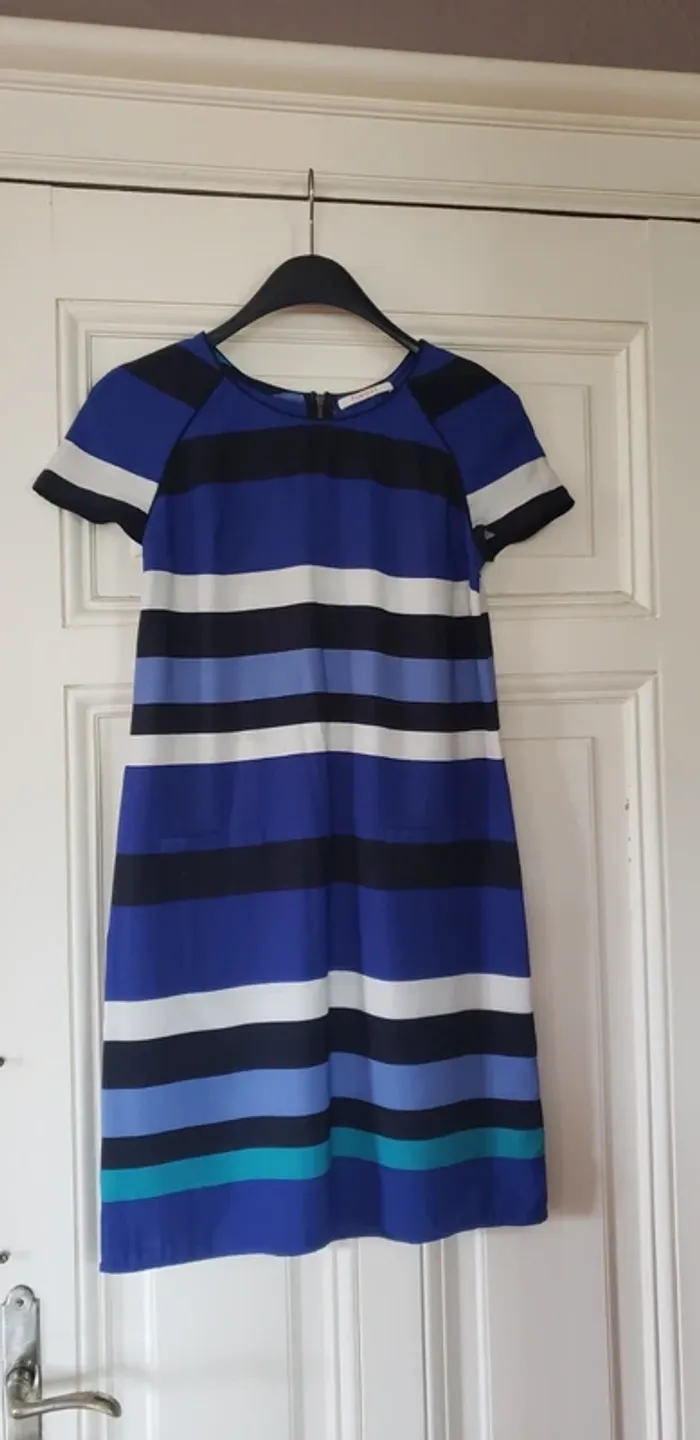 Robe femme droite manches courtes mariage cérémonie - photo numéro 2