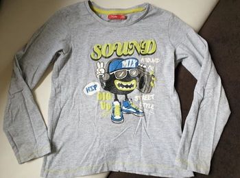 Pull garçon taille 10ans en très bon état