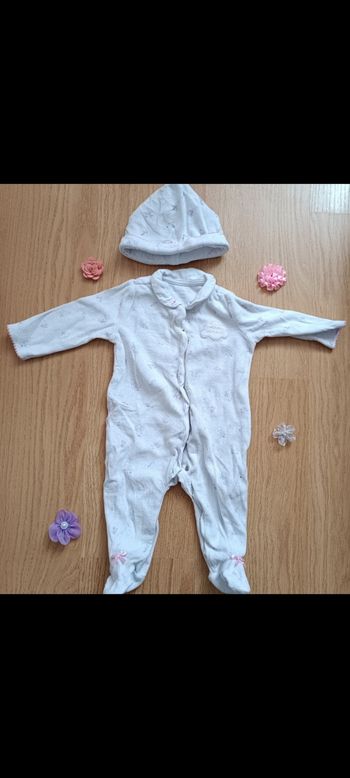 Pyjama avec son bonnet 