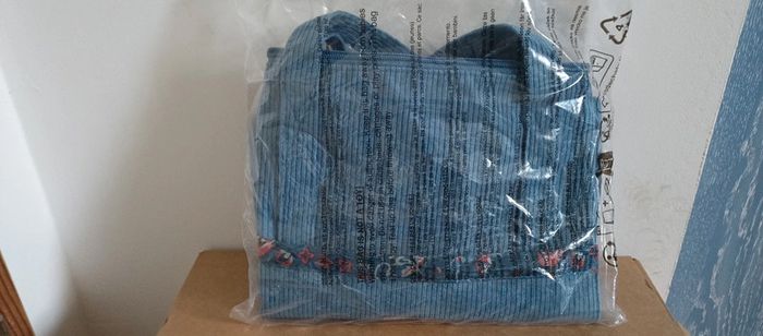 Sac bleu neuf