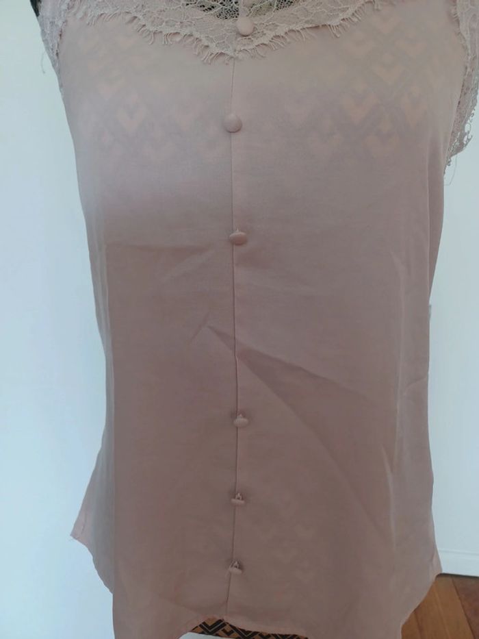 Top femme - photo numéro 3