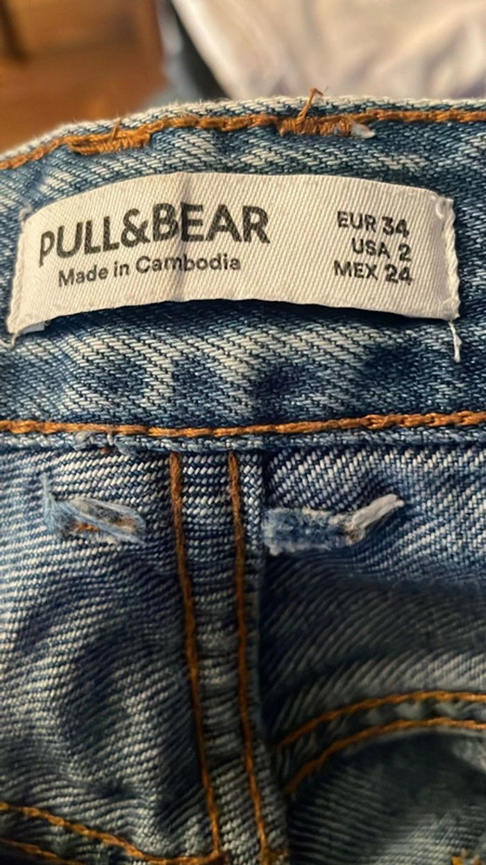 Jean Mom Pull & Bear taille 34 - photo numéro 2