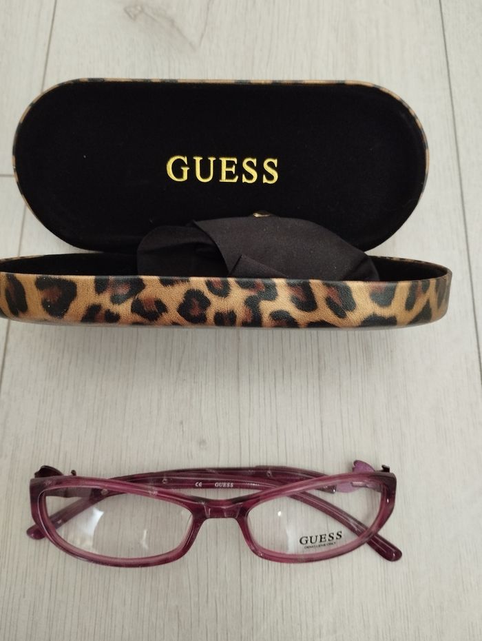 Lunettes guess rose - photo numéro 2