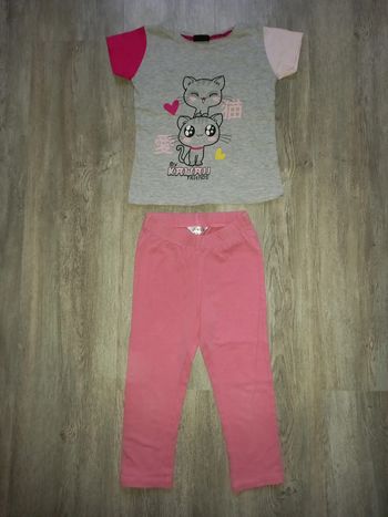 tee shirt chat japonais kawaii et legging rose taille 4 ans