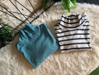 Lot de deux sous pull garçon 5 ans