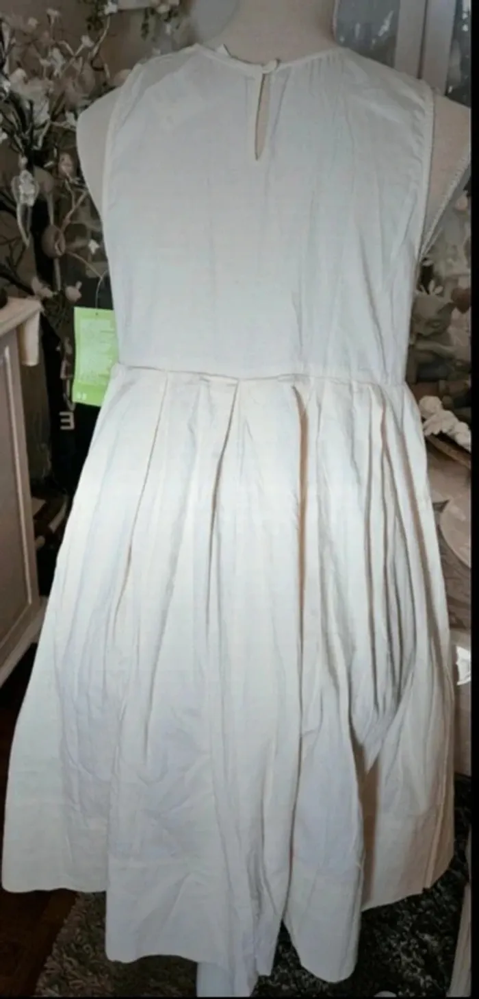 Robe crème fleurs H & M Taille 38 Neuve - photo numéro 5