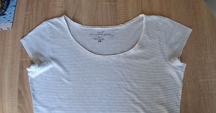 Tee-shirt femme taille L - photo numéro 2