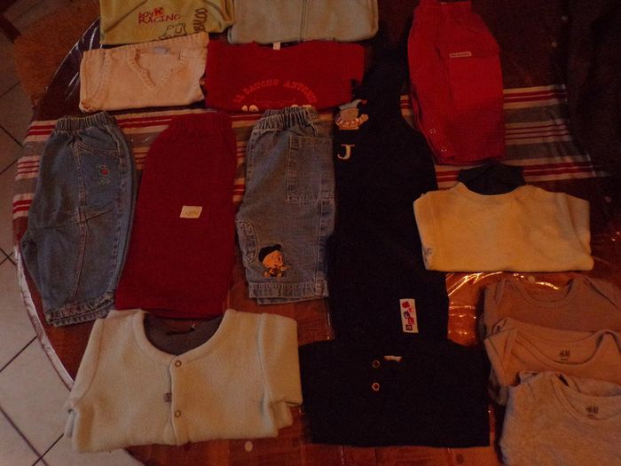 Lot de 15 vetements 6 mois