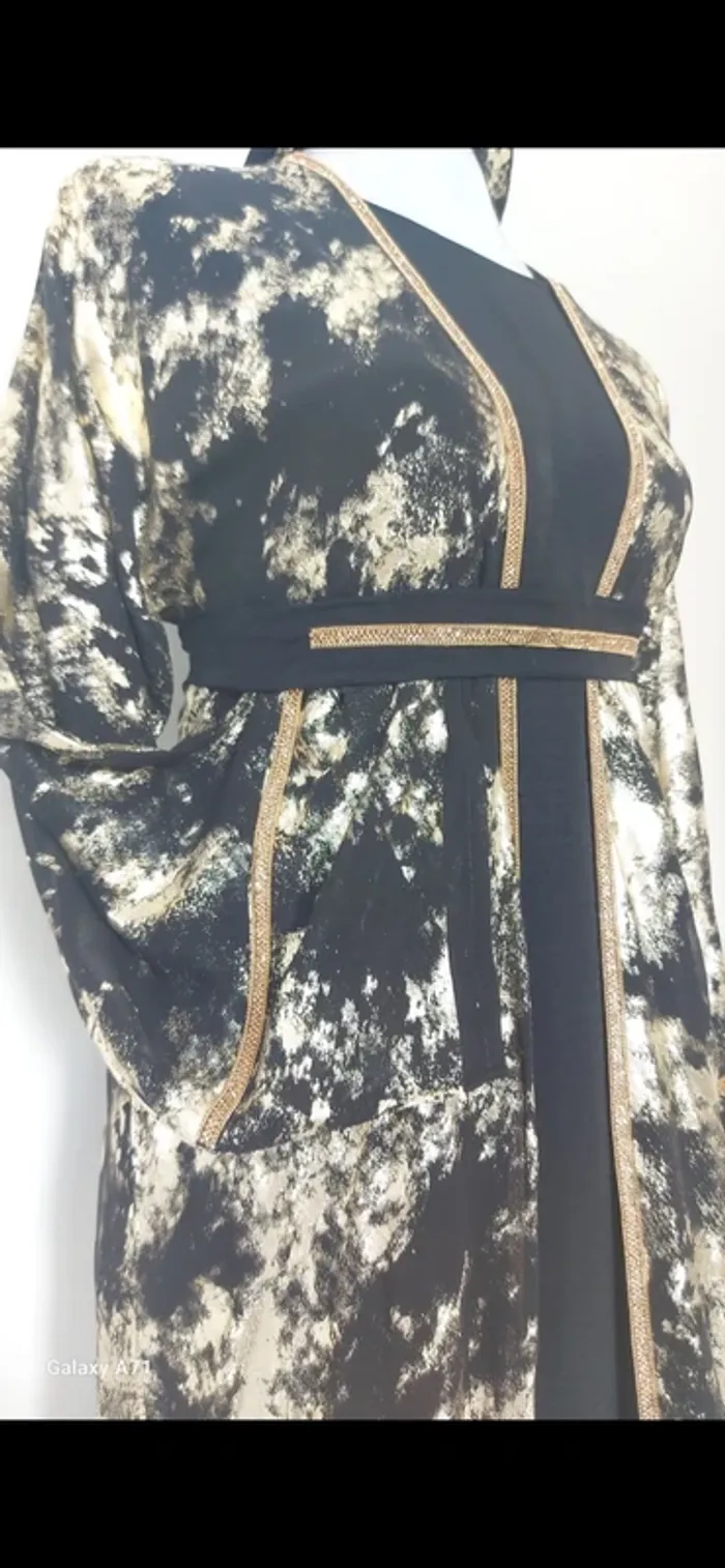 Kimono caftan doré événement neuf - photo numéro 2