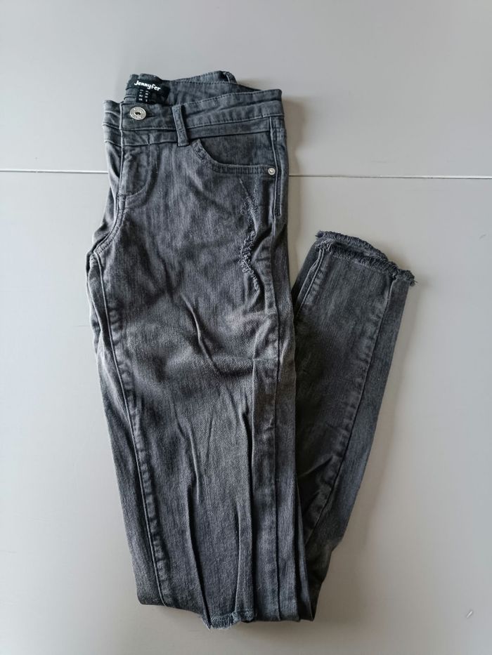 Jean noir Jennyfer taille 34