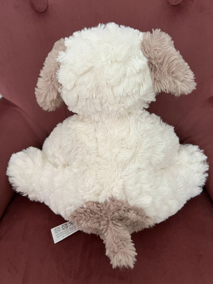 Peluche chien avec cœur - photo numéro 2
