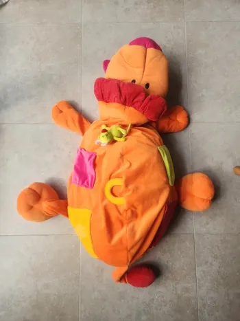Peluche géante Igor le lion orange Lilliputiens