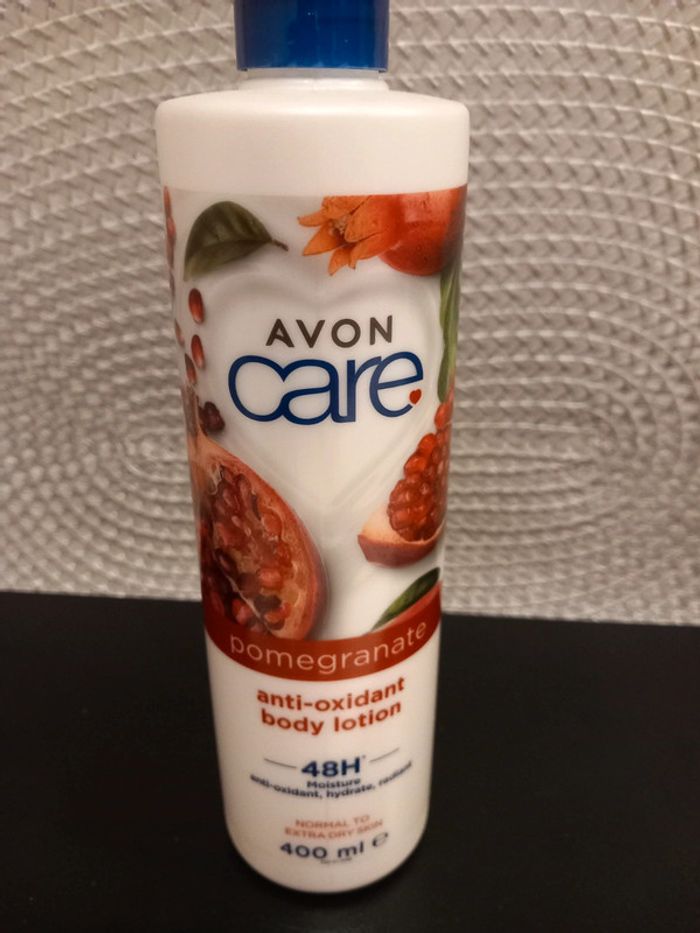 🥰 Lotion hydratation pour le corps à la grenade Avon 400ml