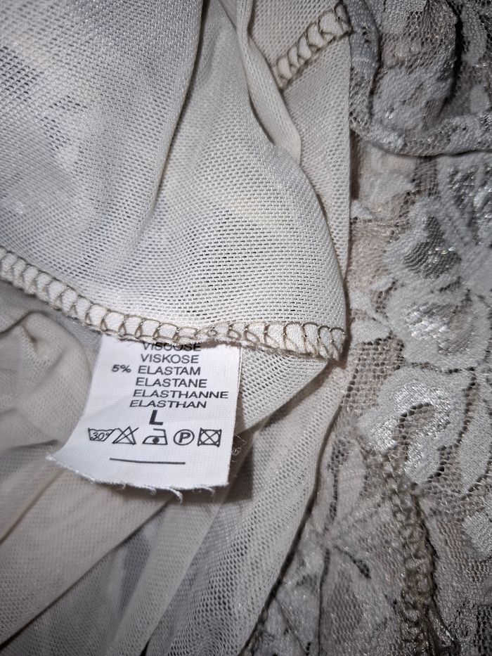 Robe taille l - photo numéro 2