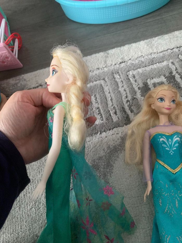 3 poupées barbie la reine des neiges - photo numéro 2