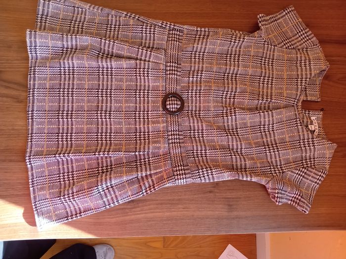 Robe manches courtes