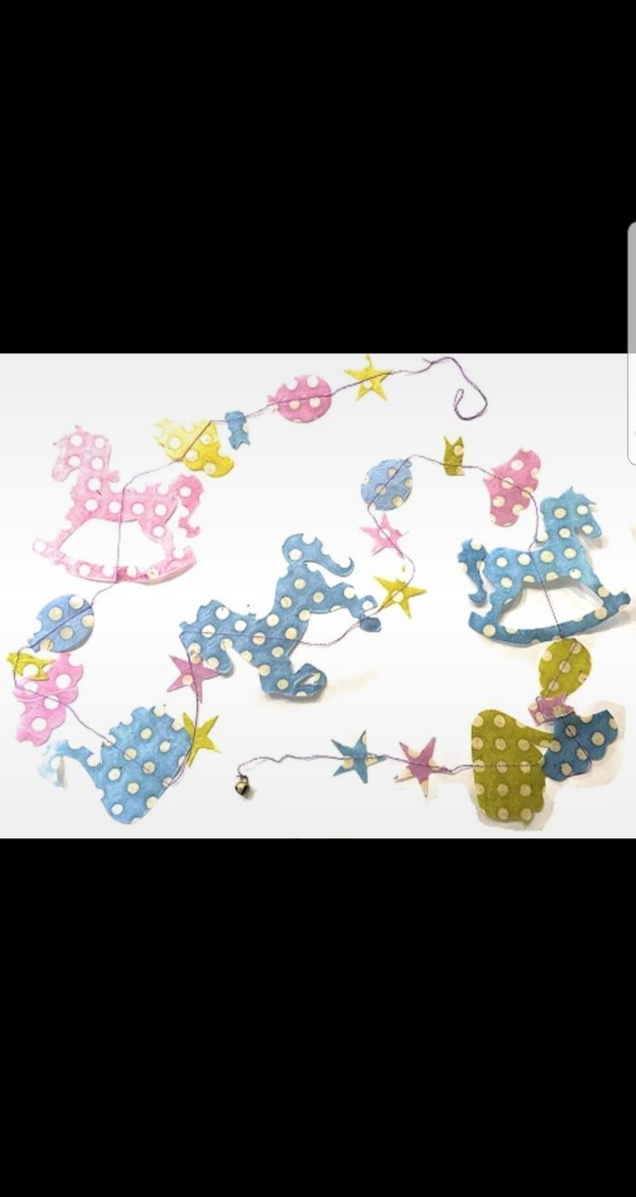 Guirlande à suspendre modèle chevaux multicolore LAMALI