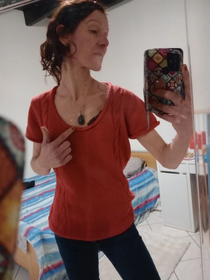 Pull manches courtes femme M mailles rouges c74 - photo numéro 9
