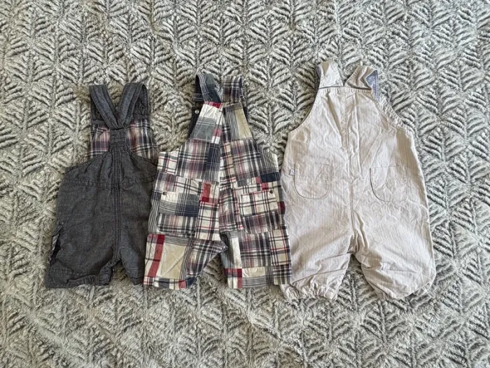 Lot de 3 salopettes courtes 3 mois - photo numéro 3