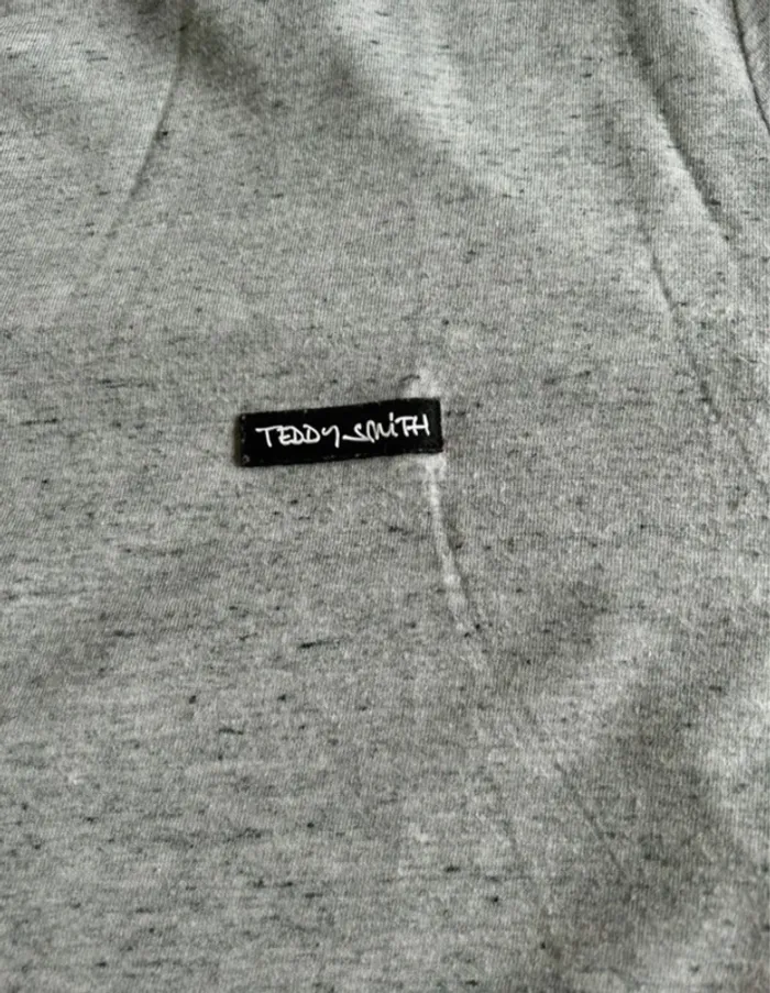 T shirt homme - XL / 42 - Teddy Smith - très bon état - photo numéro 5