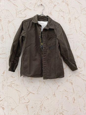 Chemise avec t-shirt