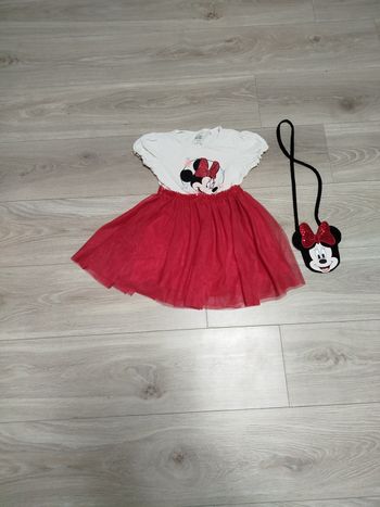 Robe et son petit sac minnie 4 ans 