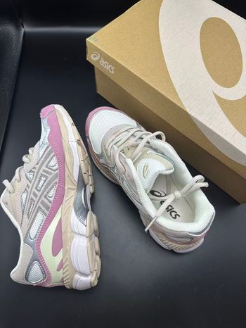Asics Gel NYC rose 38