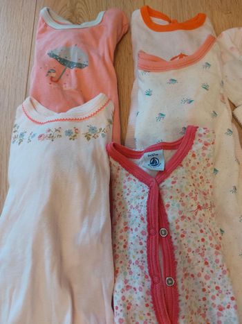 Lot 5 grenouillère petit bateau 6 mois