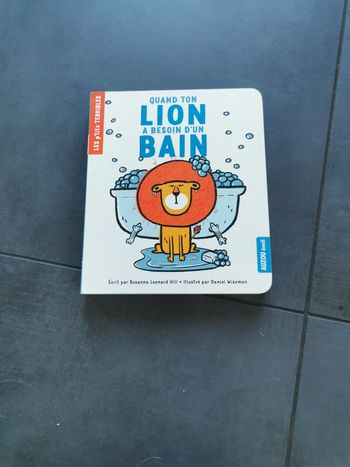 Livre bébé neuf quand ton lion a besoin d'un bain