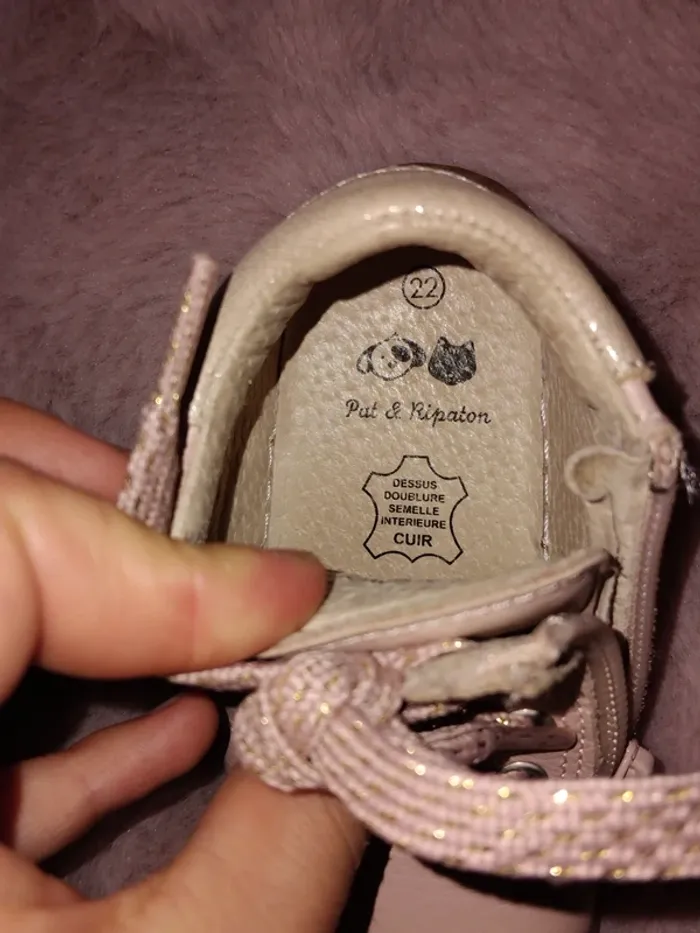 Chaussures taille 22 - photo numéro 4