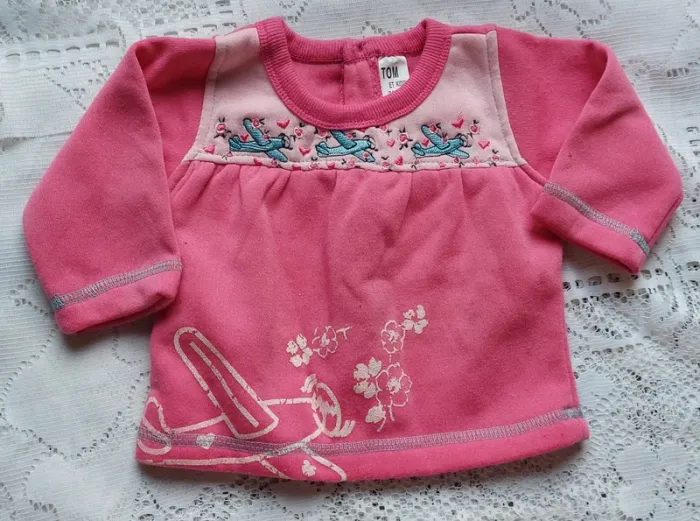 Polaire bébé fille rose-broderie avion, mignon et chuad pour l'hiver, en bon état, taille 3 mois