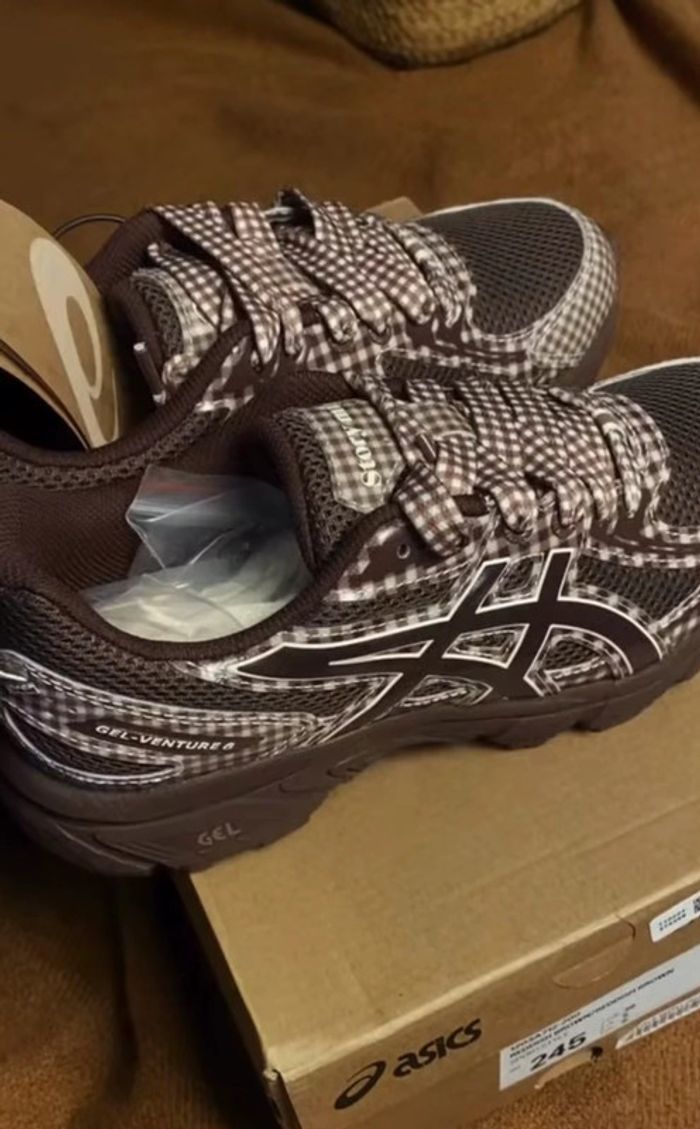 ASICS Story MFG. x Gel-Venture 6 - photo numéro 4