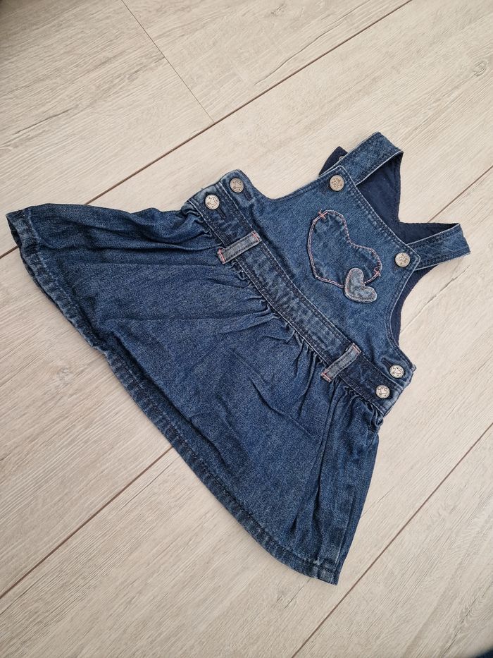 Salopette jupe 3 mois