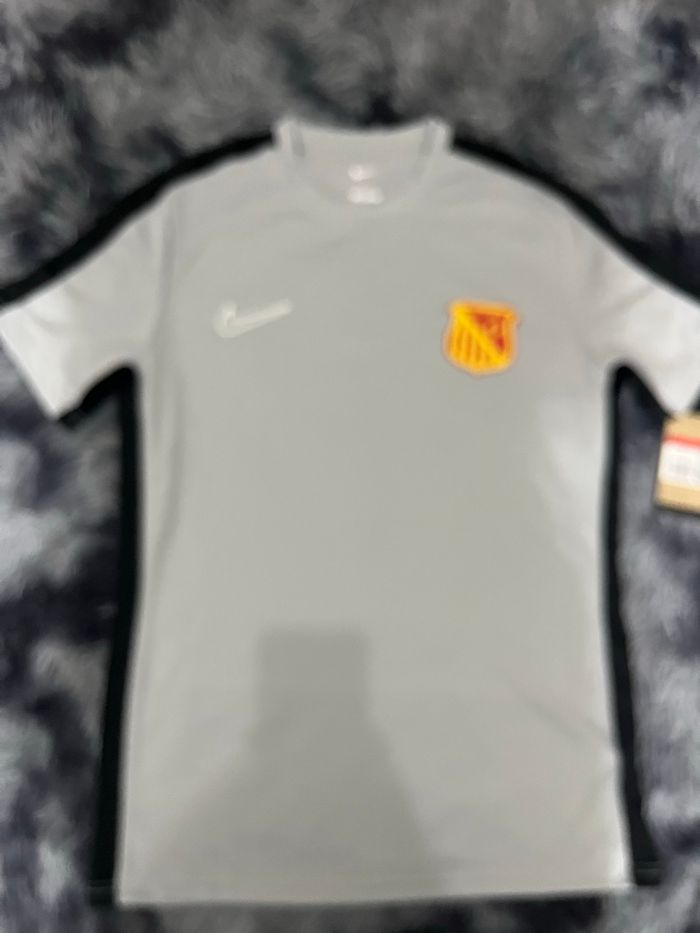 Maillot de foot Nike – Homme – Gris – Taille L – Neuf