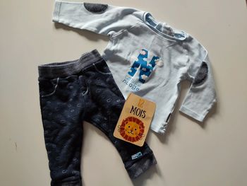 Ensemble taille 12 mois